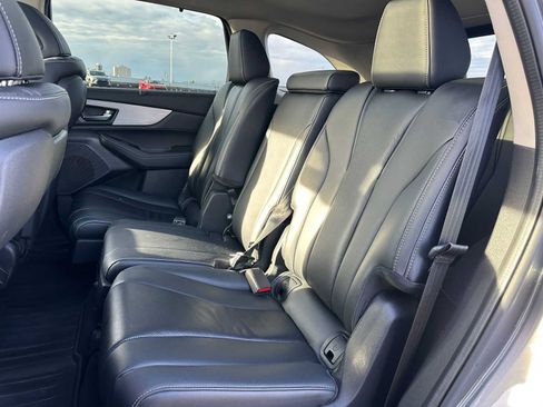 Used 2023 Acura MDX SH-AWD w/ Technology Package image 19