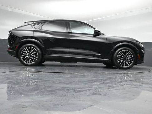 Certified 2025 Ford Mustang Mach-E Premium AWD/4WD image 41