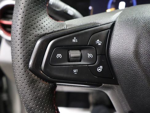 Used 2024 Chevrolet Trax RS w/ Driver Confidence Package image 34