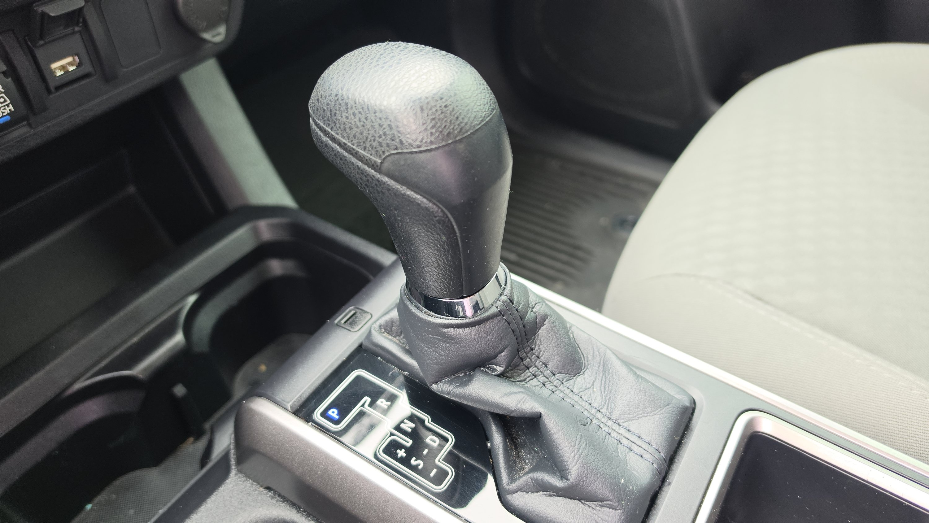 Used 2021 Toyota Tacoma SR5 RWD image 20