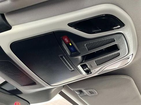 Used 2025 Subaru Outback Limited XT image 35