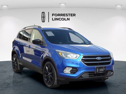 Used 2017 Ford Escape SE w/ SE Sport Appearance Package