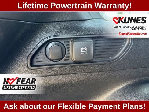 Used 2024 Jeep Grand Cherokee Altitude AWD/4WD image 40