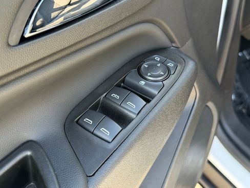 Used 2022 Chevrolet Equinox LT FWD image 24