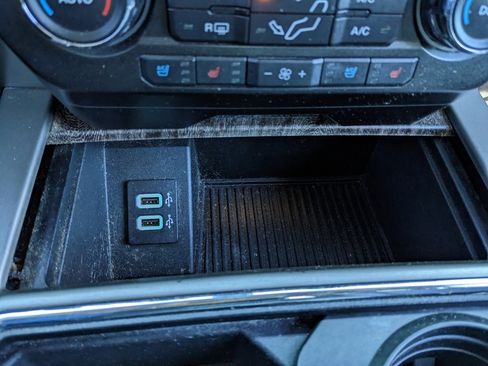 Used 2018 Ford F250 Lariat w/ Lariat Ultimate Package image 40