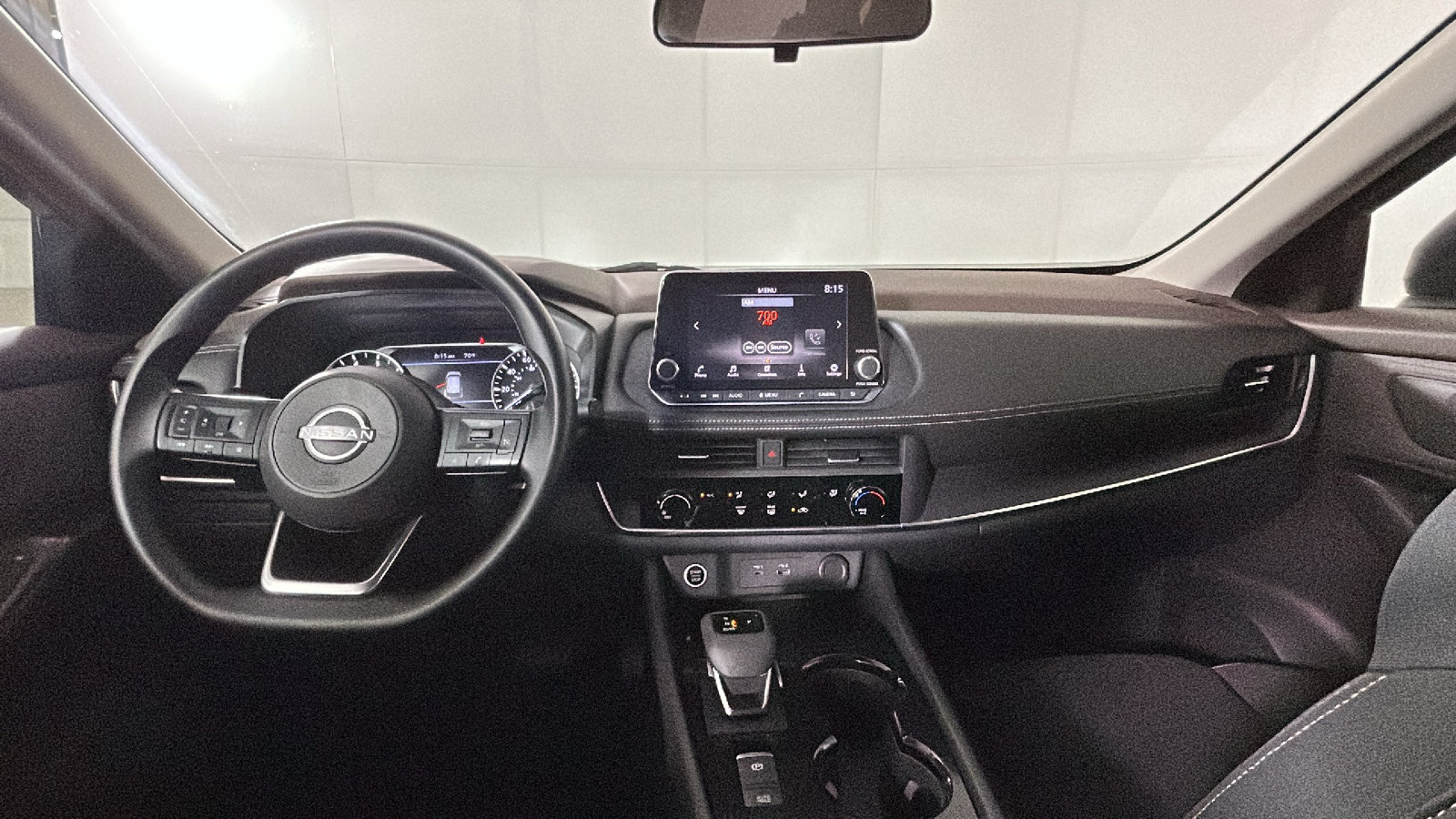 Used 2023 Nissan Rogue S AWD/4WD image 32