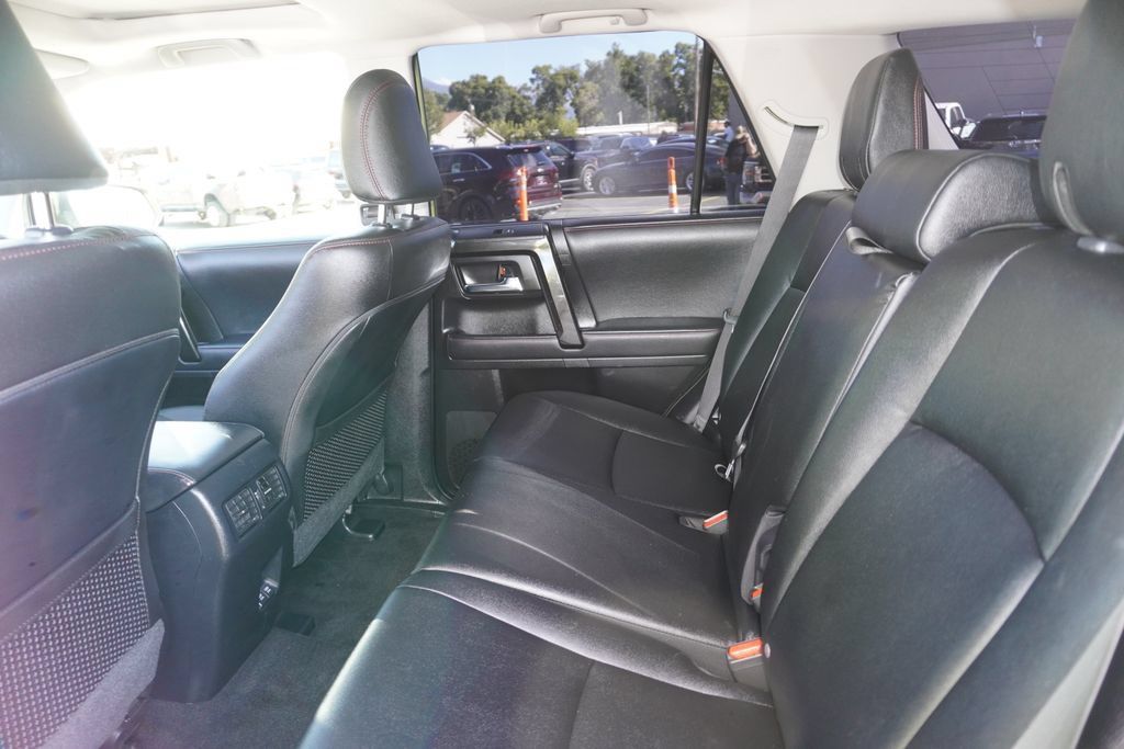 Used 2023 Toyota 4Runner TRD Off-Road Premium w/ Off Road Premium Plus Package AWD/4WD image 47