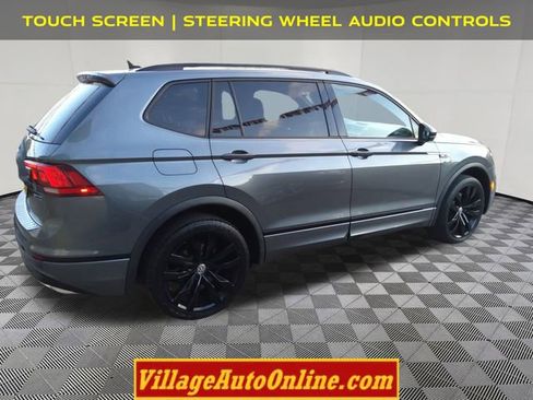 Used 2020 Volkswagen Tiguan SE R-Line image 4