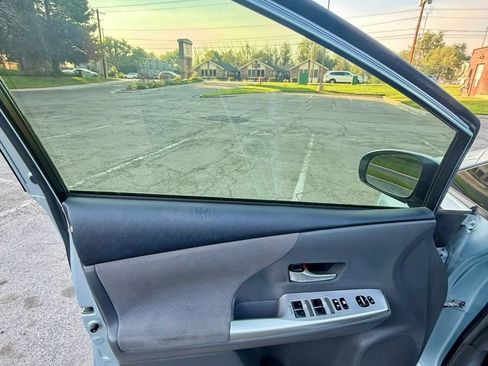 Used 2012 Toyota Prius V Two FWD image 26