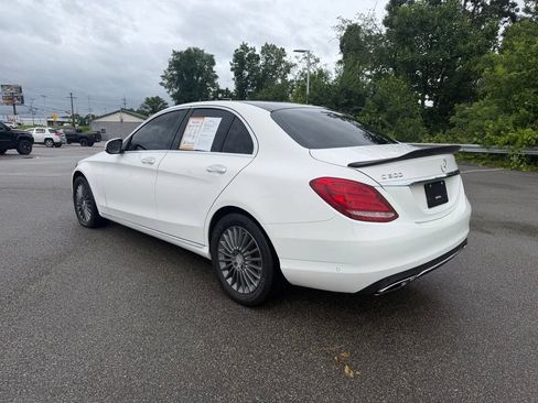 Used 2015 Mercedes-Benz C 300 4MATIC Sedan image 3