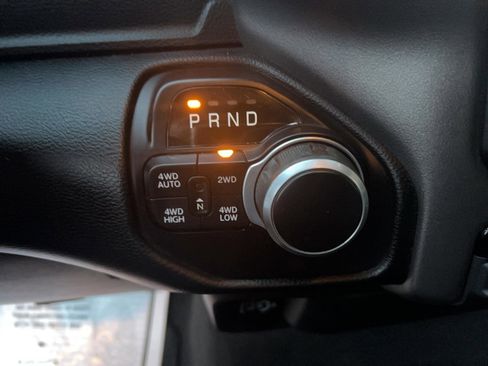 Used 2021 RAM 1500 Big Horn image 31