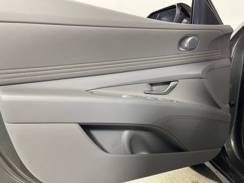 New 2026 Hyundai Elantra Sport FWD image 19