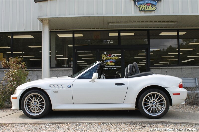 Used 2001 BMW Z3 3.0i RWD image 5