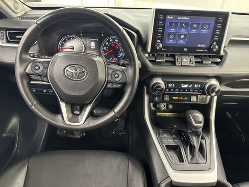 Used 2019 Toyota RAV4 XLE Premium w/ Advanced Technology Package image 25
