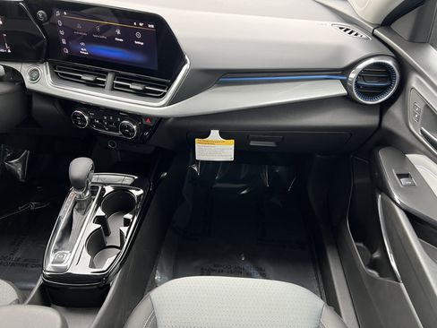 Used 2026 Chevrolet Trax LT w/ Driver Confidence Package FWD image 33