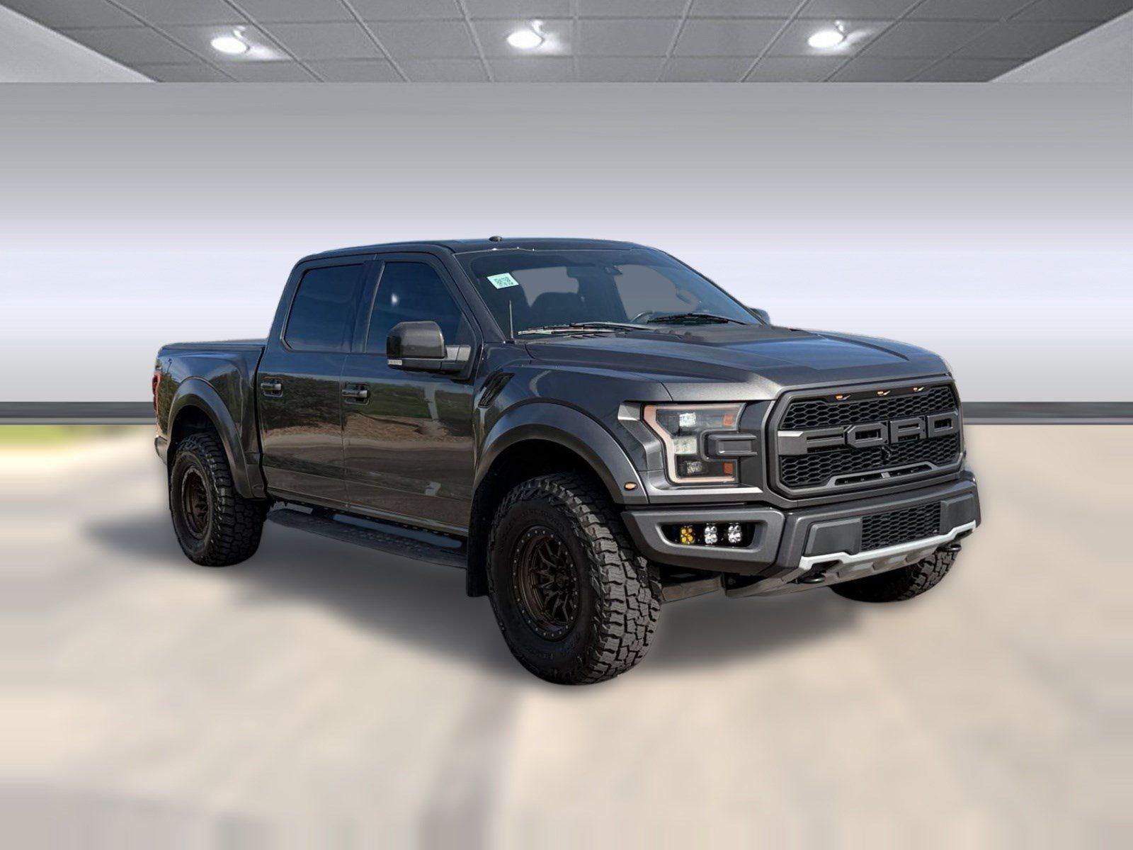 Used 2018 Ford F150 Raptor w/ Equipment Group 802A Luxury AWD/4WD image 7