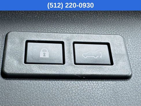 Used 2025 Subaru Forester Premium w/ Convenience Package #1 AWD/4WD image 32
