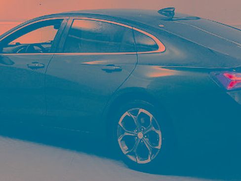 Used 2020 Chevrolet Malibu LT FWD image 4