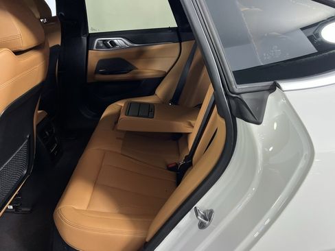 Used 2023 BMW i4 eDrive35 image 24