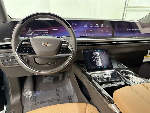New 2026 Cadillac Escalade Luxury image 22
