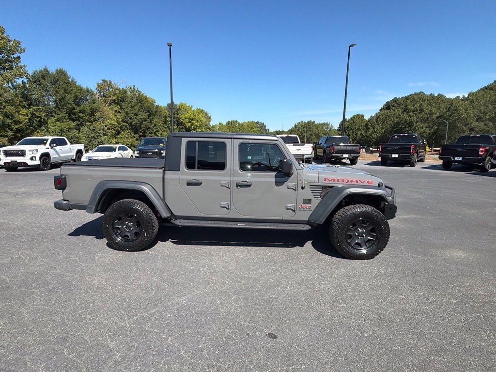 Used 2021 Jeep Gladiator Mojave AWD/4WD image 12