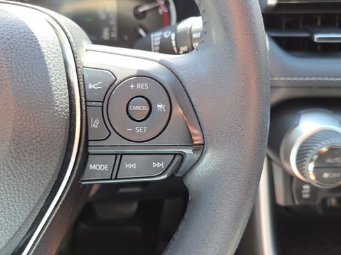 Certified 2024 Toyota RAV4 XLE Premium image 28