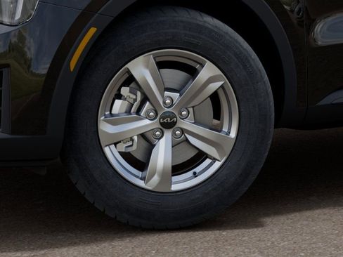 New 2026 Kia Sorento LX FWD image 9