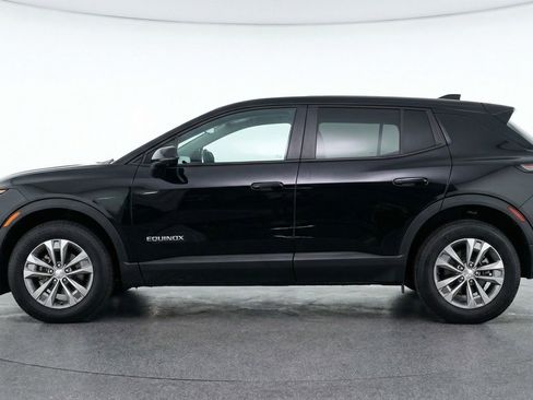 Used 2025 Chevrolet Equinox LT FWD image 5