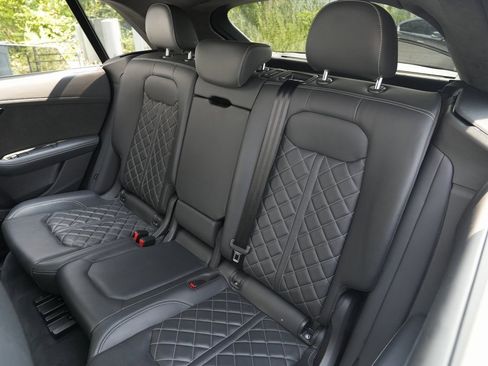 Used 2022 Audi SQ8 Prestige w/ Prestige Package image 24