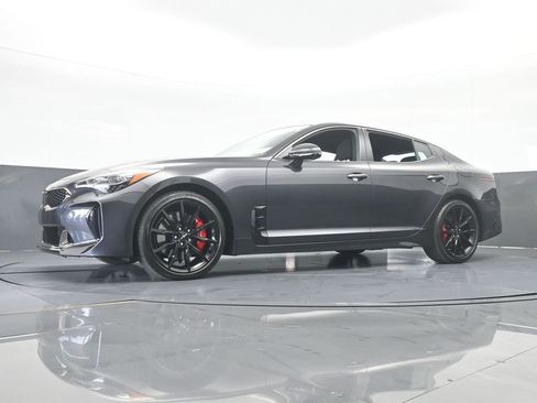 Used 2023 Kia Stinger GT2 image 67