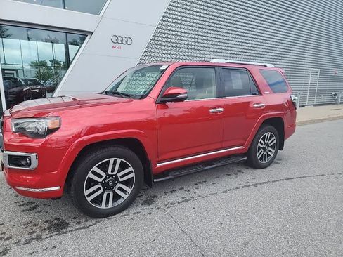 Used 2023 Toyota 4Runner Limited AWD/4WD image 2