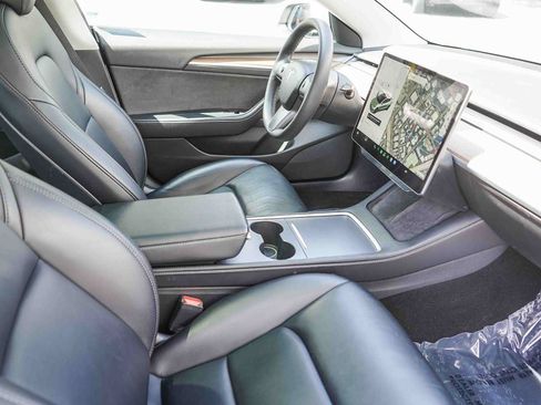 Used 2022 Tesla Model 3 Long Range AWD/4WD image 14