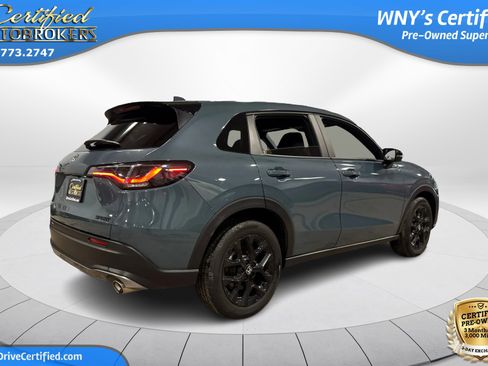 Used 2025 Honda HR-V Sport image 7