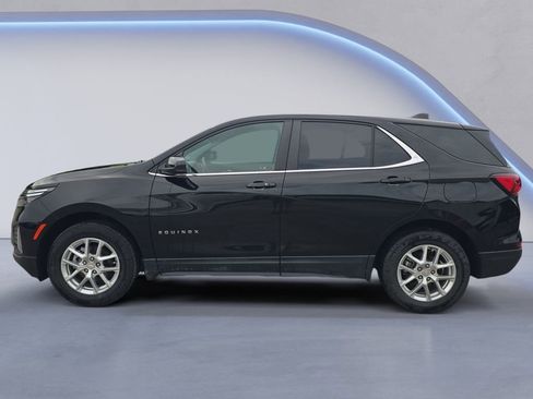Used 2023 Chevrolet Equinox LT AWD/4WD image 3