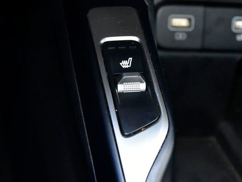 Certified 2023 Kia Sorento EX AWD/4WD image 26