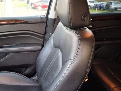 Used 2015 Cadillac SRX Luxury w/ Driver Awareness Package image 3