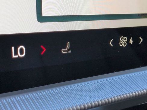 New 2026 Ford Explorer Active RWD image 22