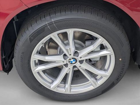 Used 2025 BMW X3 xDrive30i w/ Convenience Package AWD/4WD image 9