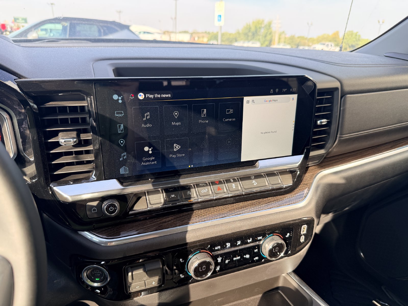 New 2026 Chevrolet Silverado 1500 RST w/ Dark Appearance Package AWD/4WD image 16