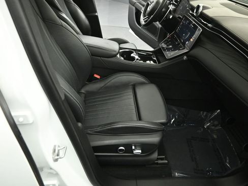 Used 2023 Maserati Grecale Modena AWD/4WD image 26