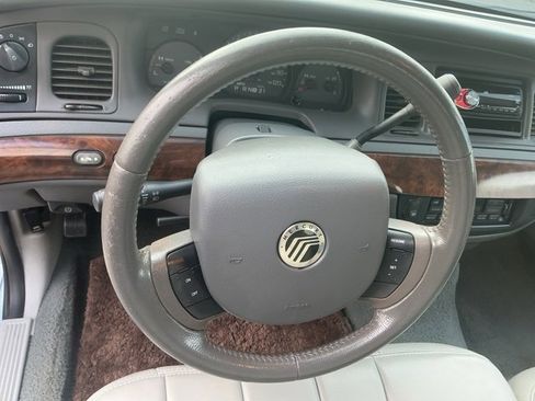 Used 2005 Mercury Grand Marquis LS image 14