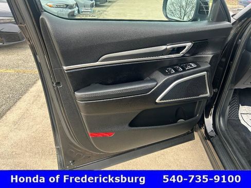 Used 2022 Kia Telluride S image 10