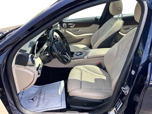 Used 2020 Mercedes-Benz C 300 4MATIC Sedan image 10