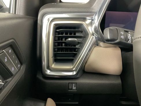 New 2026 GMC Canyon Denali AWD/4WD image 20