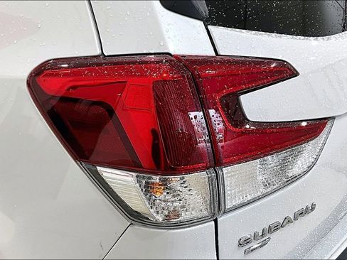 Used 2020 Subaru Forester Touring image 28