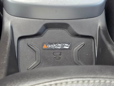 Used 2019 Chevrolet Colorado ZR2 w/ ZR2 Dusk Special Edition image 18