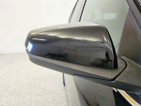 Used 2019 Chevrolet Equinox LT image 18