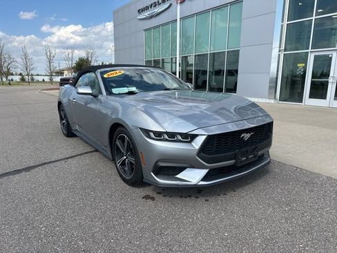Used 2024 Ford Mustang Premium RWD image 3