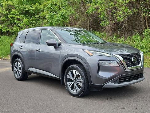 Used 2021 Nissan Rogue SV AWD/4WD image 1