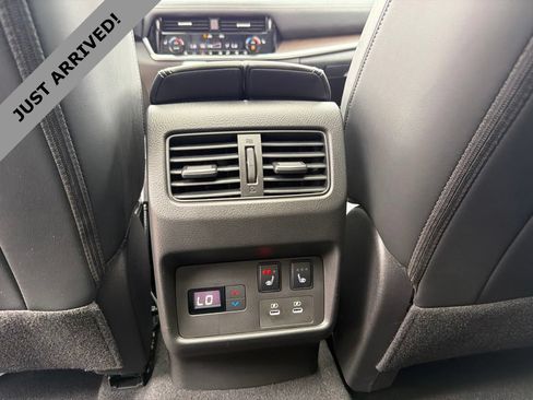 Certified 2025 Nissan Rogue Platinum w/ Platinum Premium Package FWD image 15
